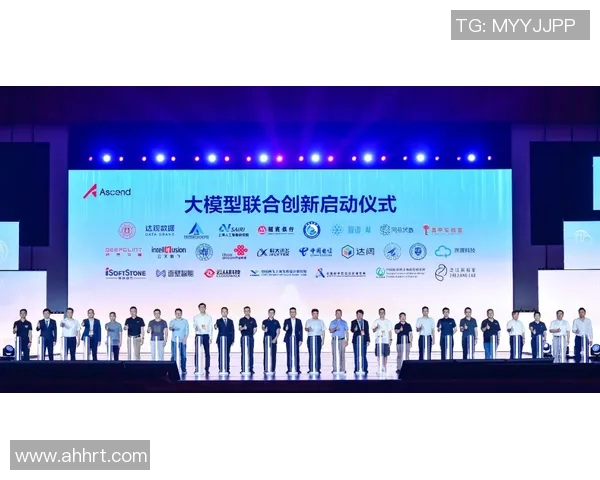 成都攀岩队的默契配合与训练策略探讨 成都攀岩队的默契配合与训练策略探讨