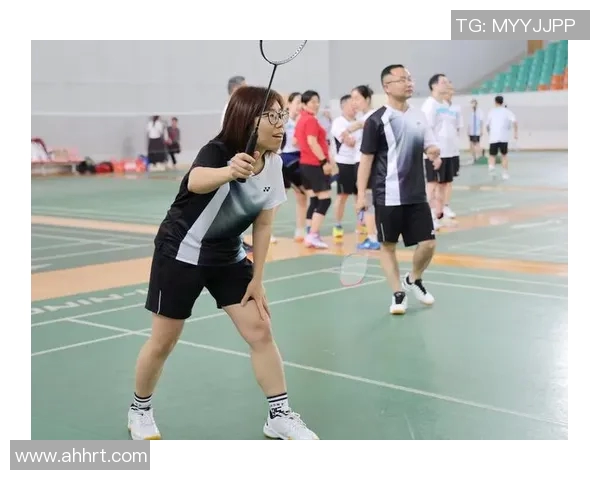 广州羽毛球队的意识提升与团队凝聚力探讨