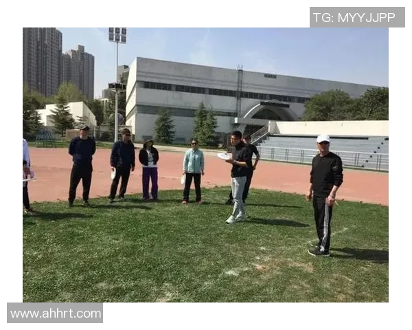 西安飞盘队战术解析与实践探讨助力团队竞技水平提升